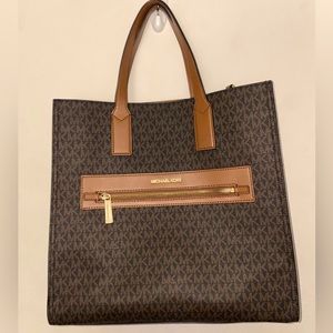 Michael Kors Brown bag